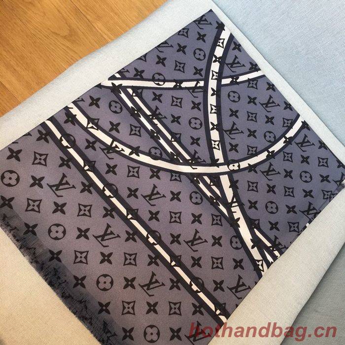 Louis Vuitton Scarf LVS00130